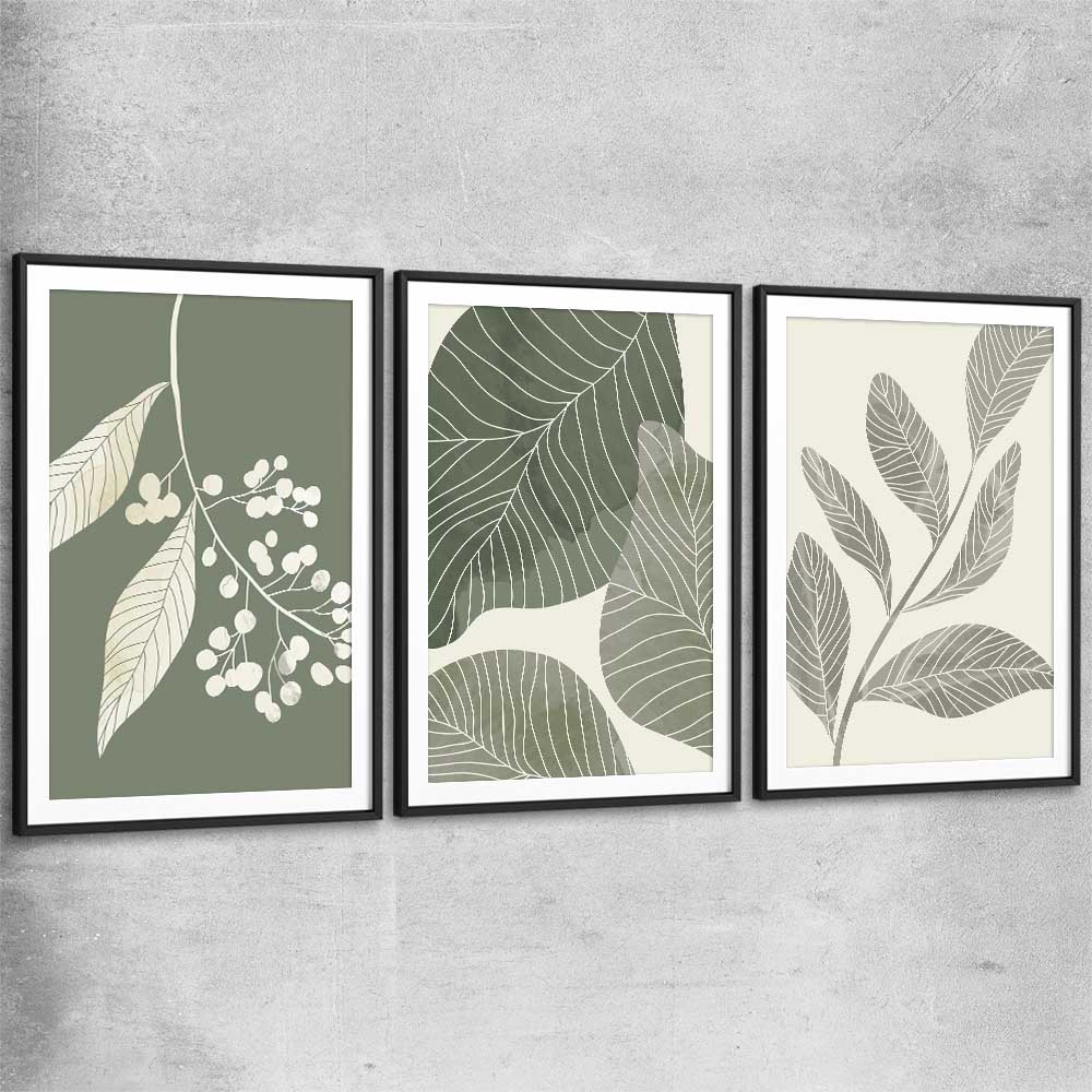 Floral print of Vintage Floral Set with black glass front frame