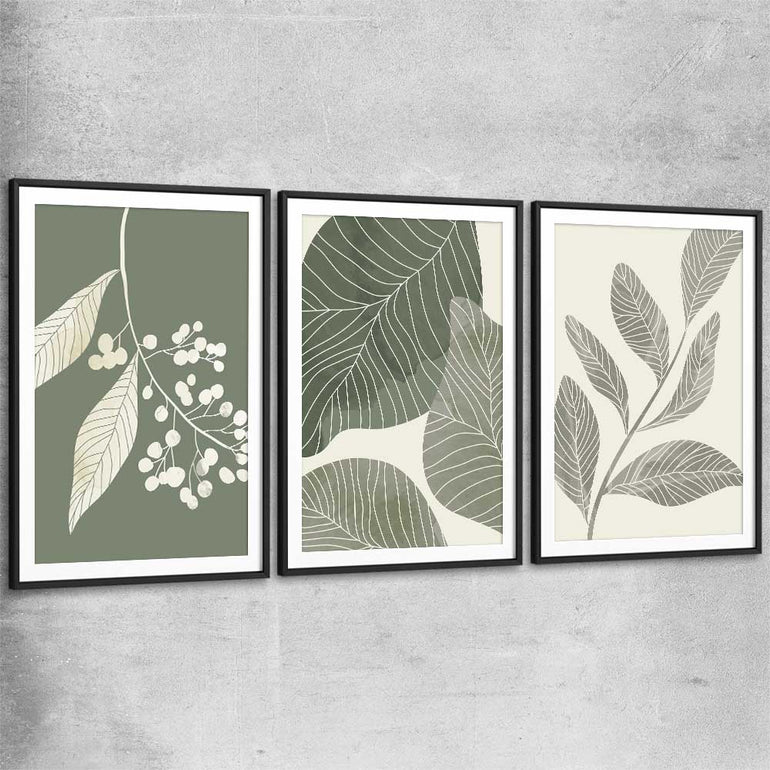 Floral print of Vintage Floral Set with black glass front frame